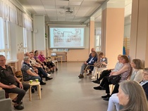 Esittelykierros Oulun entisessä joulumerkkikodissa 26.8.-23.