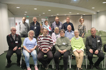 Tapaamispäivä ja vuosikokous Metson kirjaston Kuusi-salissa Tampereella 15.4.2023. Paikalla 15 jäsentä. Kuva pm.